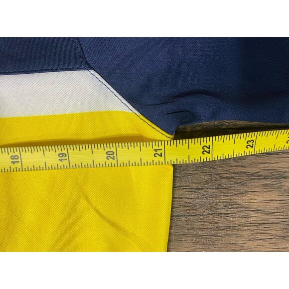 Boca Juniors | Men’s Medium Retro Jersey - Picture 4 of 7